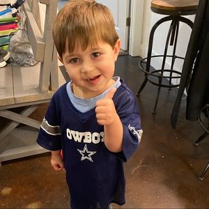 Meet your Posher, Logan